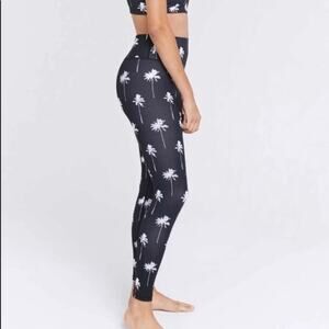 Spiritual Gangster Palm Tree Perfect High Waisted Leggings Black & White Size XS